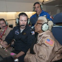 Nichelle Nichols with SOFIA’s instrument team